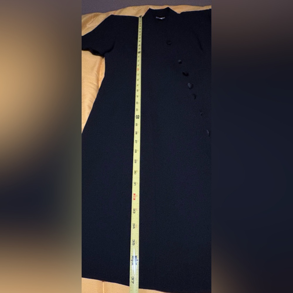 Stunning, Front Button Down Dress…🖤 - image 6